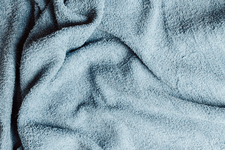 CLOTHS & WIPES