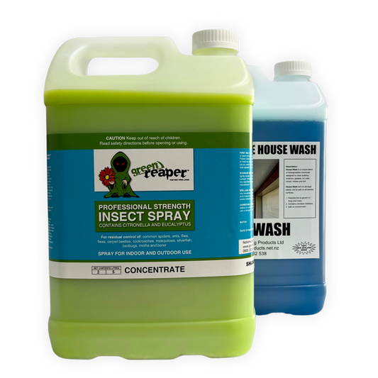 Green Reaper 5 Litre Bottle in front of a House Wash 5 Litre Bottle in a Combo Deal